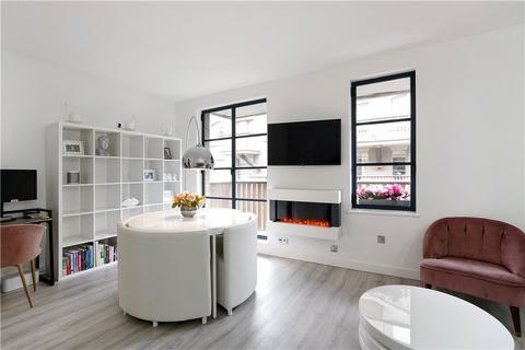 1 bedroom flat for sale, Queen Elizabeth Street, London, SE1