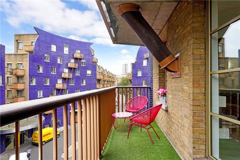 1 bedroom flat for sale, Queen Elizabeth Street, London, SE1