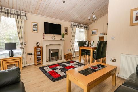 2 bedroom lodge for sale, White Cross Bay Caravan Park, Ambleside Road, Windermere, Cumbria, LA23