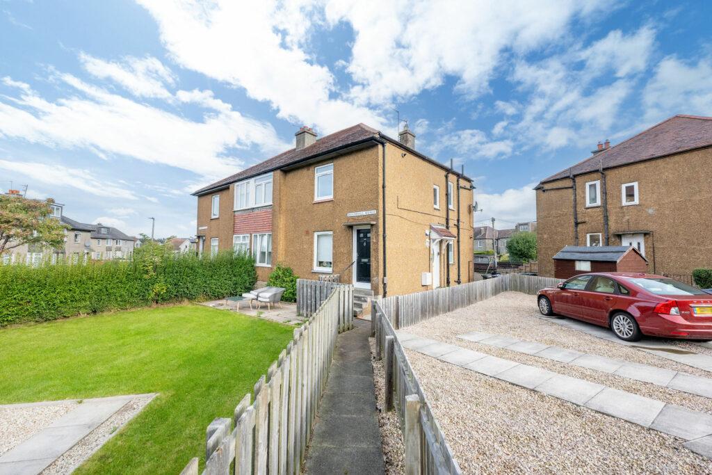 68 Broomhall Avenue, Broomhall, Edinburgh, EH12 7NL 2 bed flat for sale