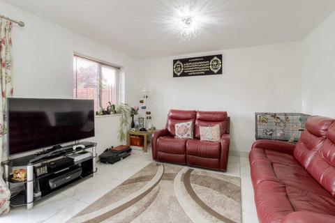 13 Bunkers Crescent, Bletchley, Milton Keynes, MK3 6FP