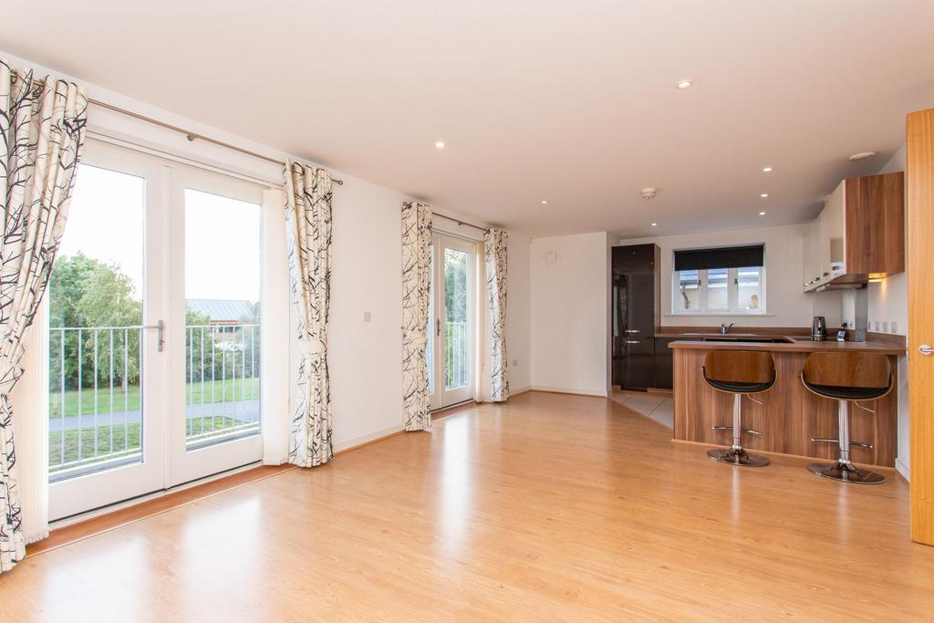 Ambleside Place, Canterbury, CT2 2 bed apartment for sale £300,000