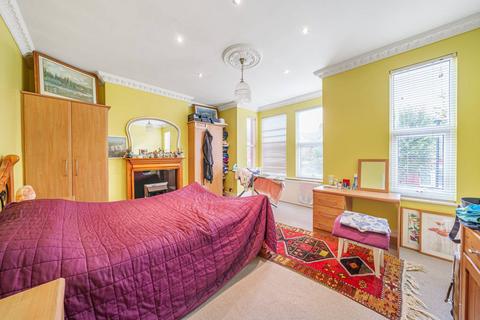 3 bedroom terraced house for sale - York Road, Wood Green, London, N11