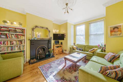 3 bedroom terraced house for sale - York Road, Wood Green, London, N11