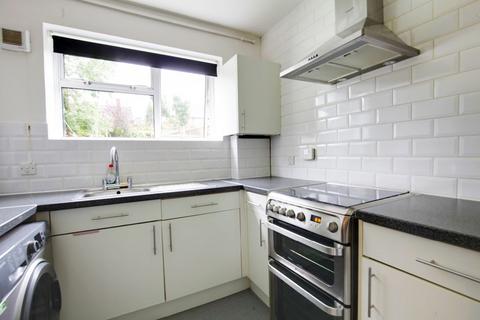 1 bedroom flat for sale, Hilldene Avenue, Romford