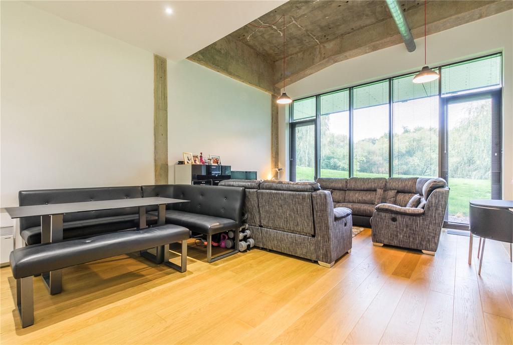 Lakeshore, Lakeshore Drive, Bristol, BS13 1 bed apartment for sale £