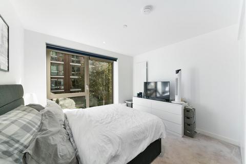 1 bedroom apartment to rent, Pendant Court, Royal Wharf, London, E16