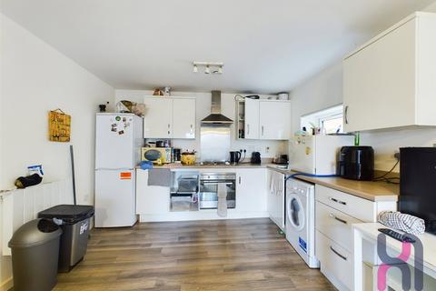 2 bedroom flat for sale, Spinner House, 1A Elmira Way, Salford, M5