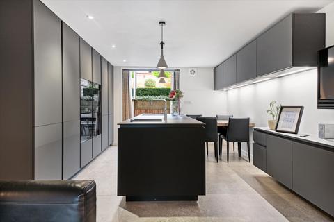 31 Panton Street, Cambridge, CB2 1HL