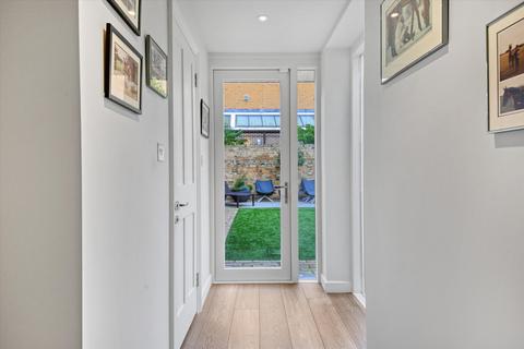 31 Panton Street, Cambridge, CB2 1HL