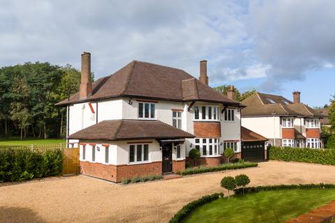 1 Wilbury Avenue, Sutton, SM2 7DU
