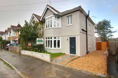 3 bedroom semi-detached house for sale - Highfield, Southampton