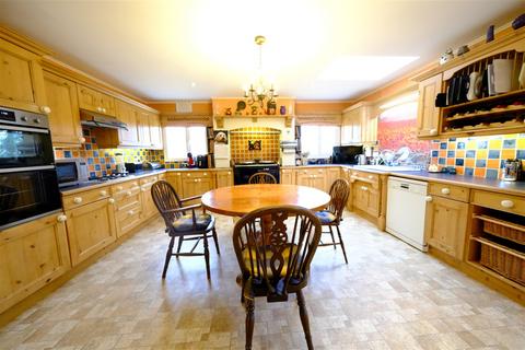 Cedar Cottage Wing Road, Manton, Oakham, LE15 8SZ