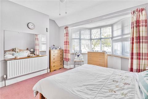 3 bedroom semi-detached house for sale - Argyle Avenue, Whitton, Hounslow, TW3