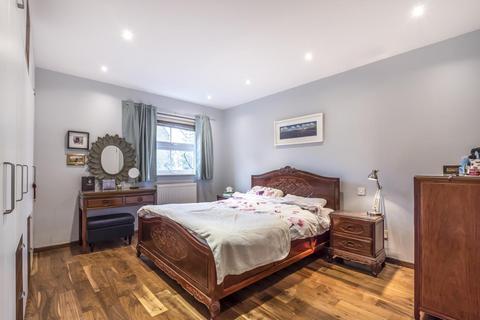 Flat 3, 57 Gloucester Drive, London, N4 2LJ