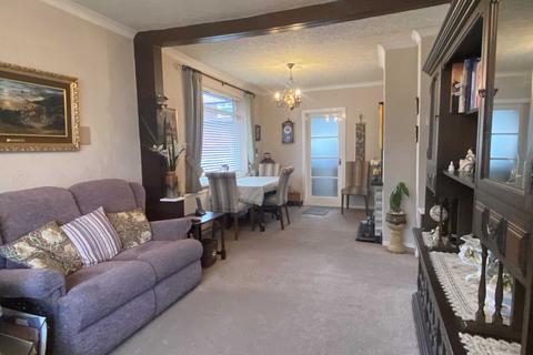 22 Edge Hill Road, Royton, Oldham, OL2 6BL