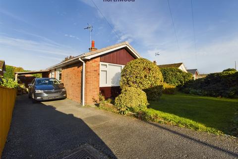3 bedroom detached bungalow for sale, Cardigan Road, Wrexham, LL12