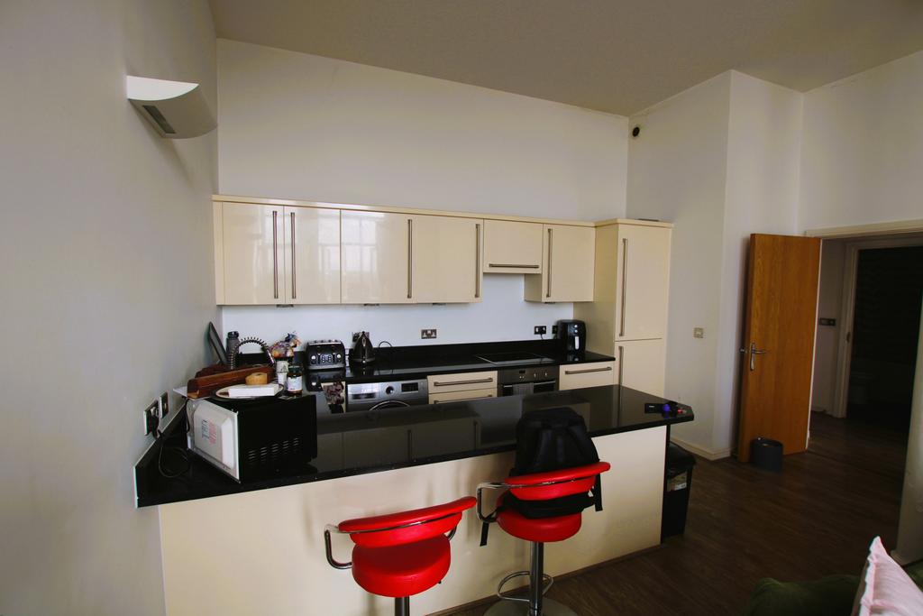 Trencherfield Mill, Wigan, WN3 2 bed flat £780 pcm (£180 pw)