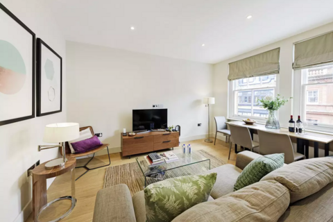 1 bedroom flat to rent, Great Titchfield Street (13), Fitzrovia, London, W1W