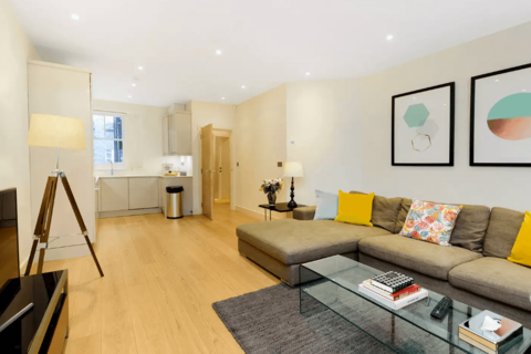 2 bedroom flat to rent, Great Titchfield Street (3), Fitzrovia, London, W1W