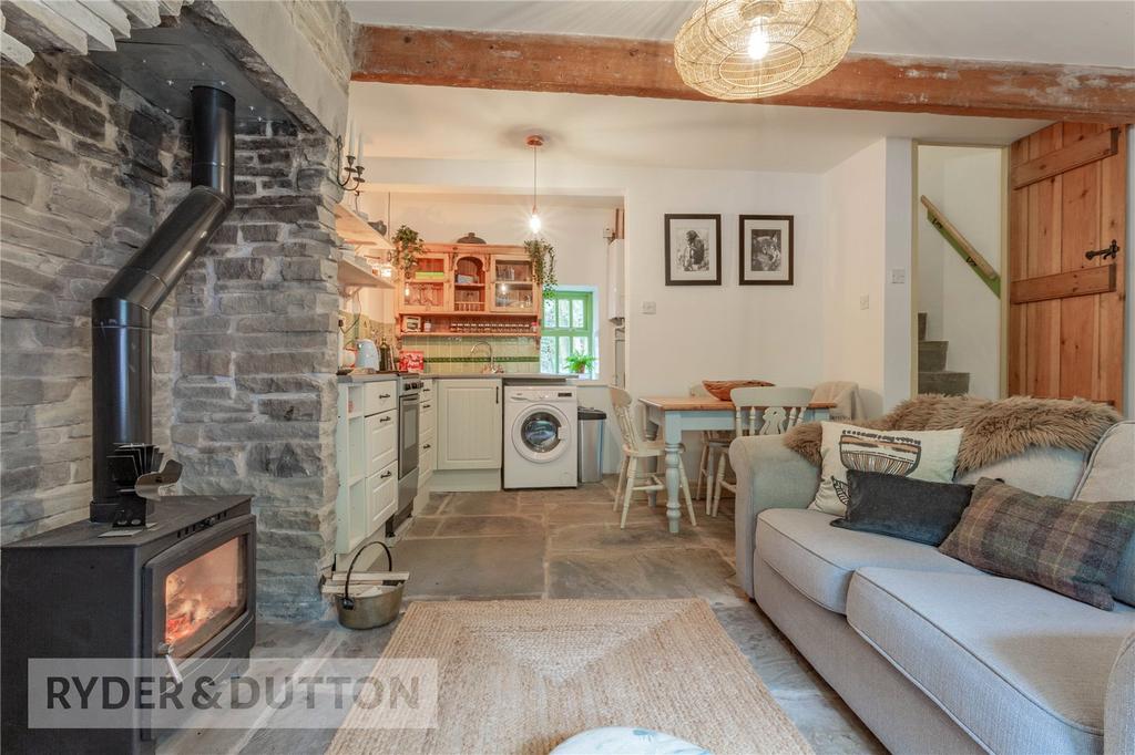 Lounge/Kitchen