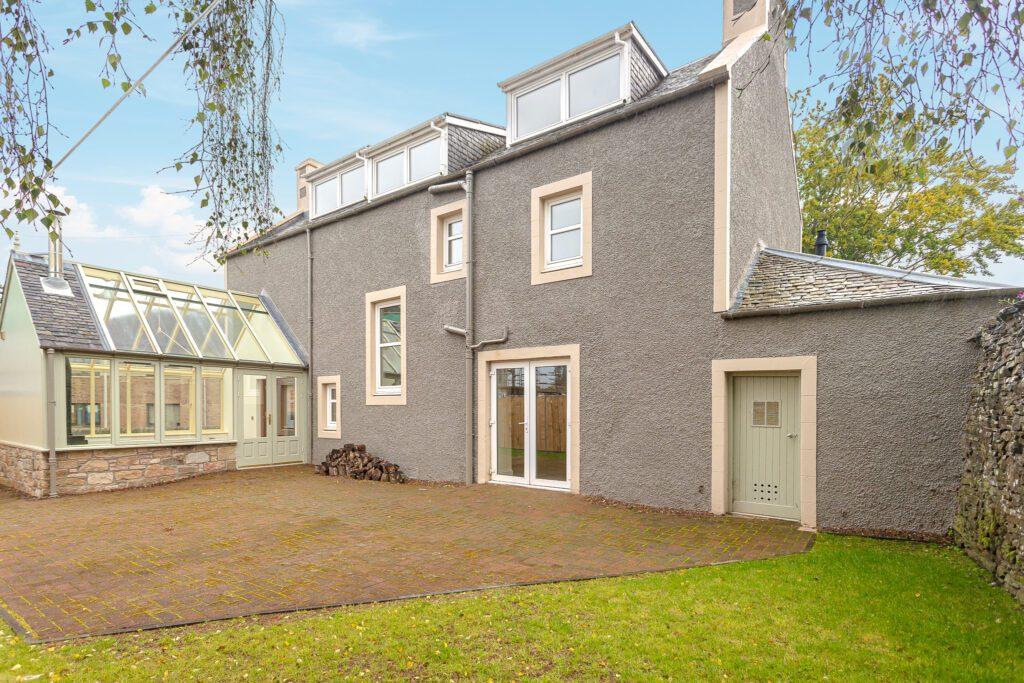 Hunter Street, Auchterarder, PH3 5 bed detached house for sale £450,000