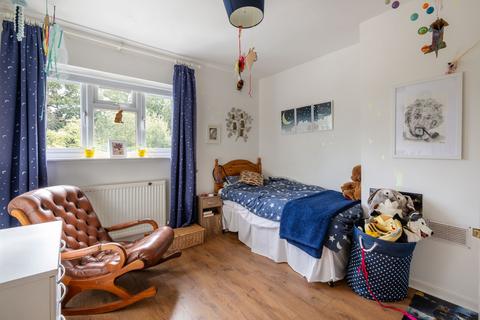 38 Bakers Lane, Lingfield, RH7 6HD