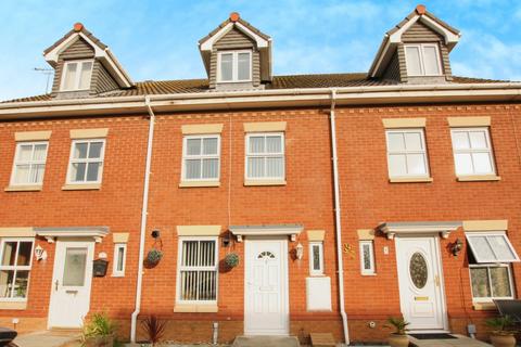 3 bedroom townhouse for sale, Rhodfa Peris, Prestatyn, Denbighshire LL19 7UJ