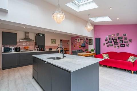 6 Someries Road, Hemel Hempstead, HP1 3PH