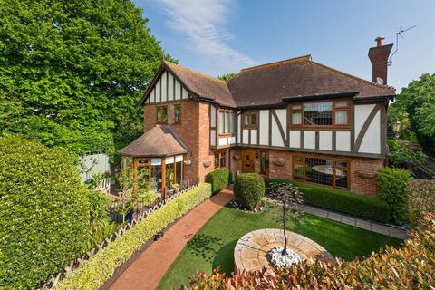 5 bedroom detached house for sale, Boundary Chase, Chestfield, Whitstable