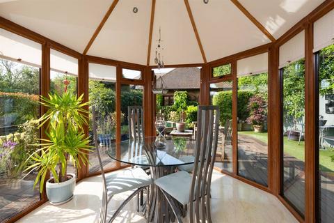 Willow Lodge Boundary Chase, Chestfield, Whitstable, CT5 3SA