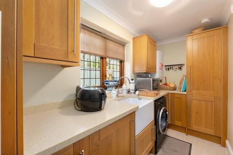 Willow Lodge Boundary Chase, Chestfield, Whitstable, CT5 3SA