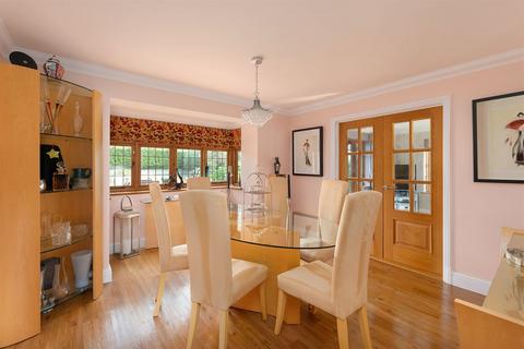 Willow Lodge Boundary Chase, Chestfield, Whitstable, CT5 3SA