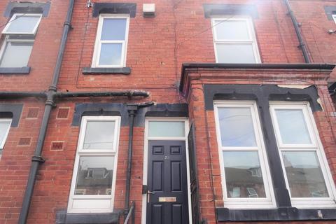 undefined, Sutherland Mount, Leeds LS9