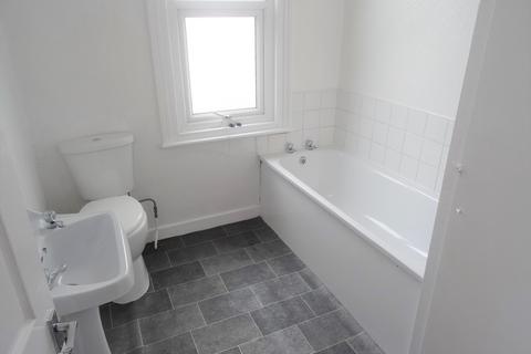 undefined, Sutherland Mount, Leeds LS9
