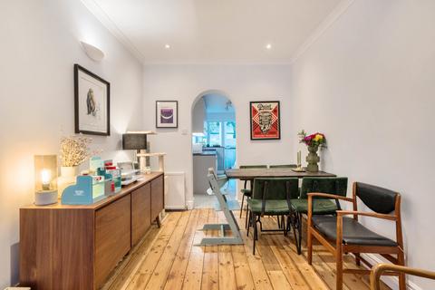 4 Palmerston Road, Carshalton, SM5 2JZ