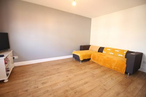 2 bedroom apartment for sale, Station Road, Westbury