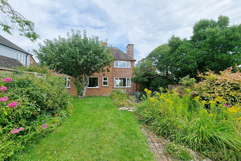 Nelson Place, Lymington SO41 3 bed detached house for sale £1,150,000