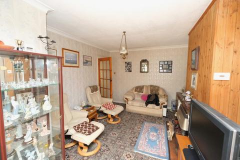 38 Renton Drive, Orpington, BR5 4HH