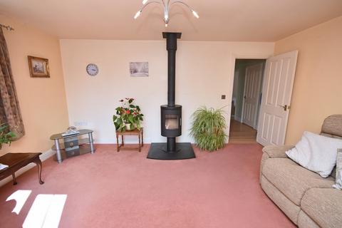 3 bedroom detached bungalow for sale, The Street, Dickleburgh
