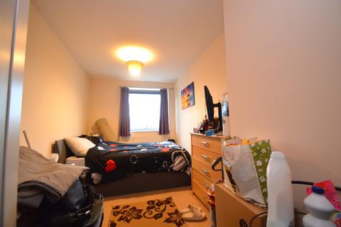 110 Tideslea Path, London, SE28 0NA