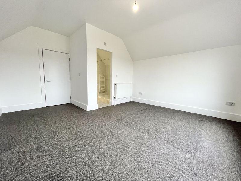 Grimsby Road, Cleethorpes DN35 4 bed townhouse to rent £800 pcm (£185 pw)