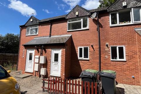 2 bedroom semi-detached house to rent, Chapel Fold, Leeds