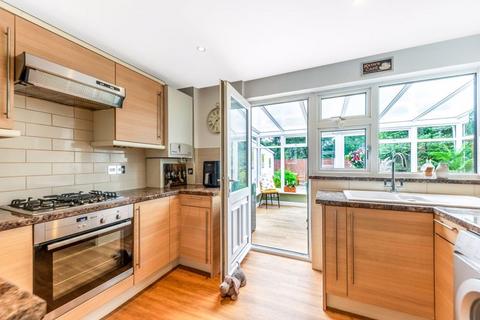 90 Appledore Crescent, Sidcup, DA14 6RQ