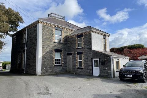 6 bedroom detached house for sale, Bryn Mechell , Amlwch, Isle of Anglesey