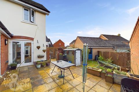 3 bedroom semi-detached house for sale, Springfield Chase, Long Stratton, Norwich