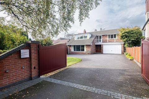 4 bedroom detached house for sale, Thornhill Road, Streetly, Sutton Coldfield