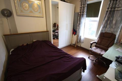 22 Greenhill Way, Harrow, HA1 1LE