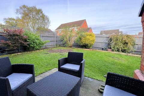 3 bedroom detached house for sale - Lancers Drive, Melton Mowbray