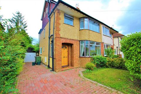 4 bedroom semi-detached house to rent, Byrefield Road, Guildford, Surrey, GU2